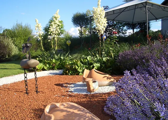 Garni Florian 3* باد بلوماو