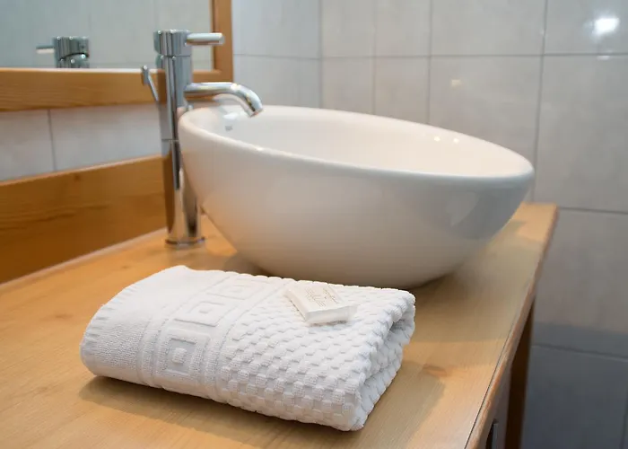 Garni Florian فندق